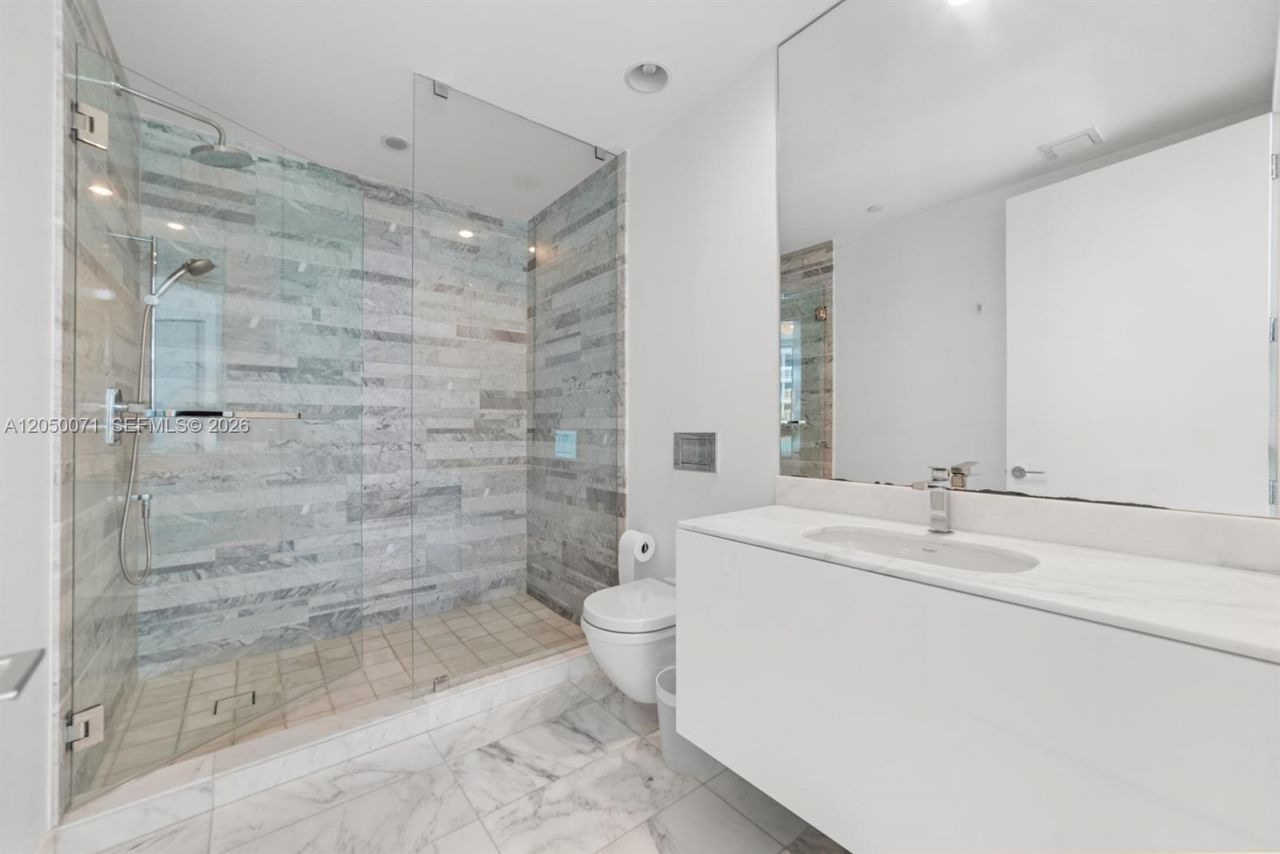 10203 Collins Ave, Unit 401, Bal Harbour, FL 33154 Photo