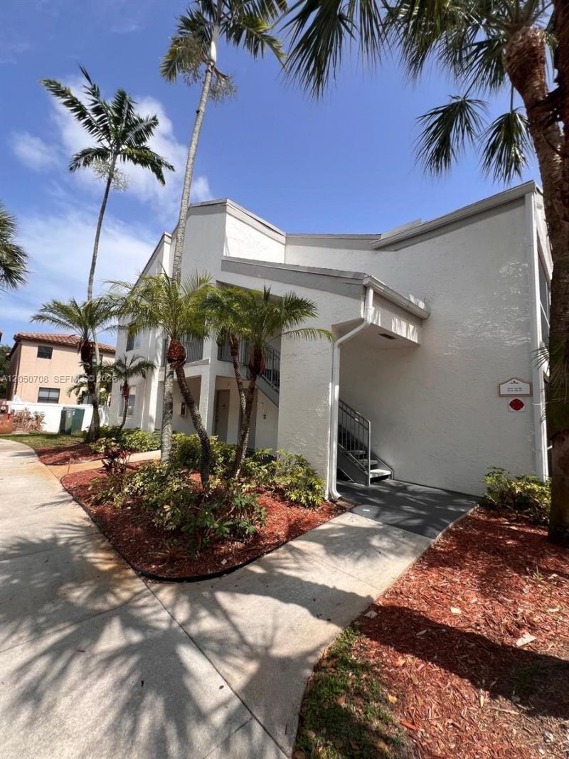 5646 Rock Island Rd, Unit 205, Tamarac, FL 33319 Photo