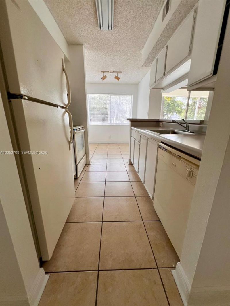 5646 Rock Island Rd, Unit 205, Tamarac, FL 33319 Photo