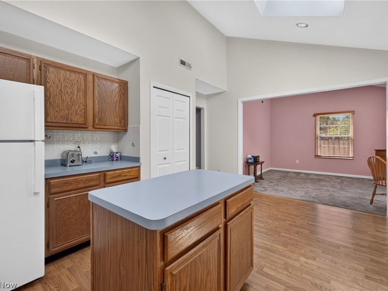 420 Pebblebrook Drive, Willoughby Hills, OH 44094 Photo 16