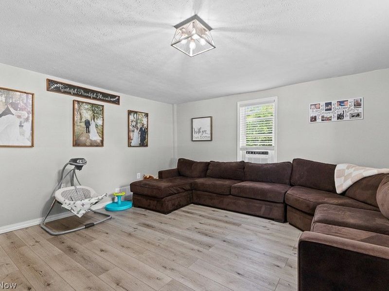 3430 Waterloo Road, Mogadore, OH 44260 Photo 13
