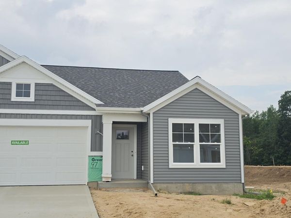 97 SW Fireside Drive SW, Unit 13, Grand Rapids, MI 49534