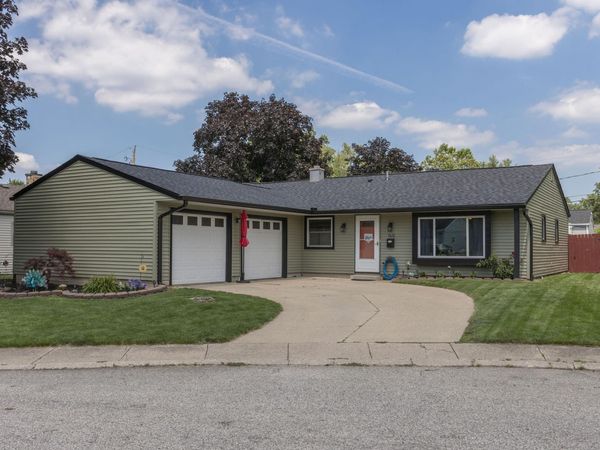 4626 Crawford Court, South Bend, IN 46614