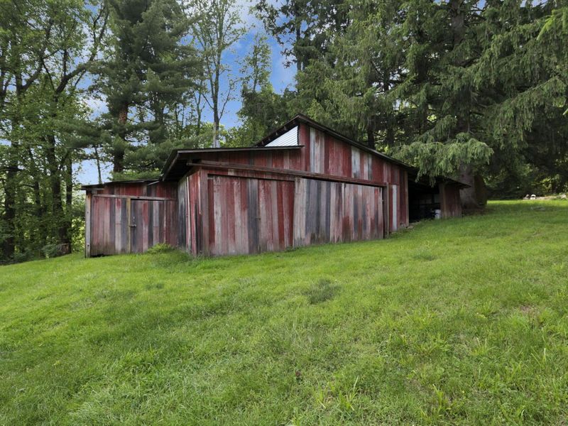 2083 Welsh Hills Road NE, Granville, OH 43023 Photo 12