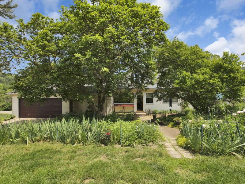 2083 Welsh Hills Road NE, Granville, OH 43023 Photo 48