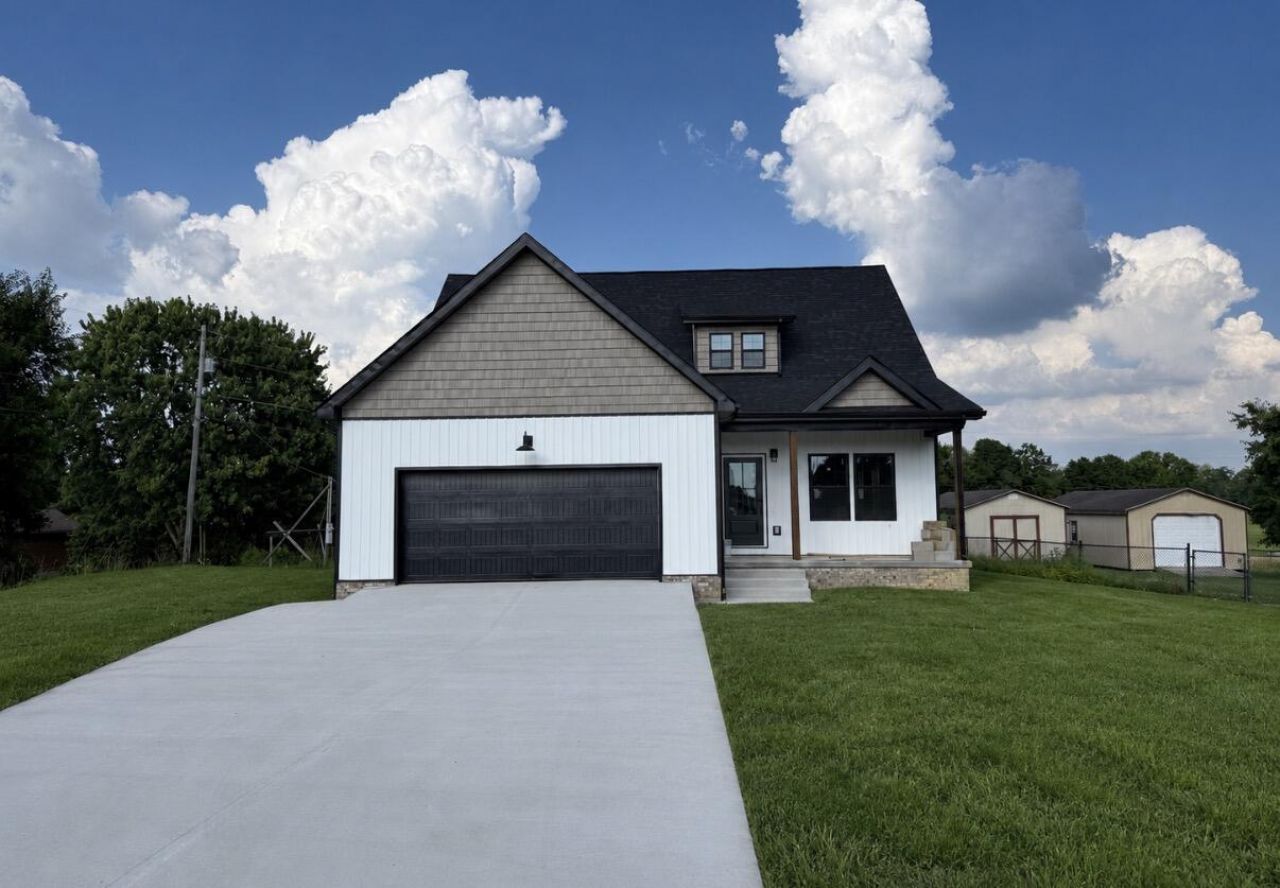 2140 Indian Trail, Lawrenceburg, KY 40342