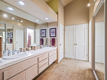 1839 Discovery Village Ln, Gold River, CA 95670 Photo
