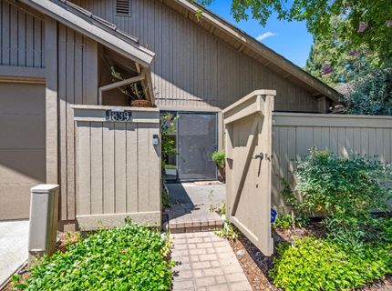 1839 Discovery Village Ln, Gold River, CA 95670 Photo