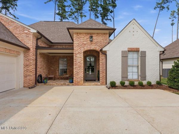 1308 Ballast Way, Brandon, MS 39047