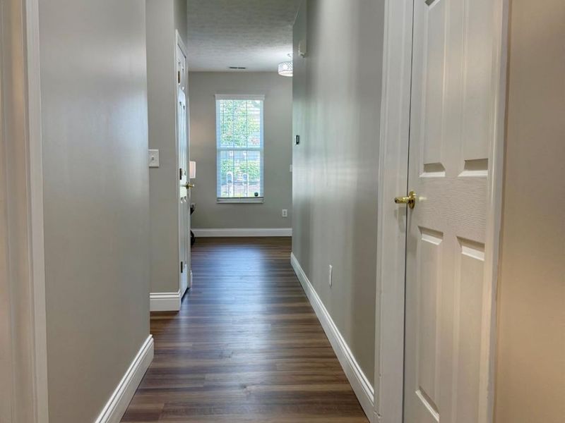 329 Bending Branch Lane, Miamisburg, OH 45342 Photo 9