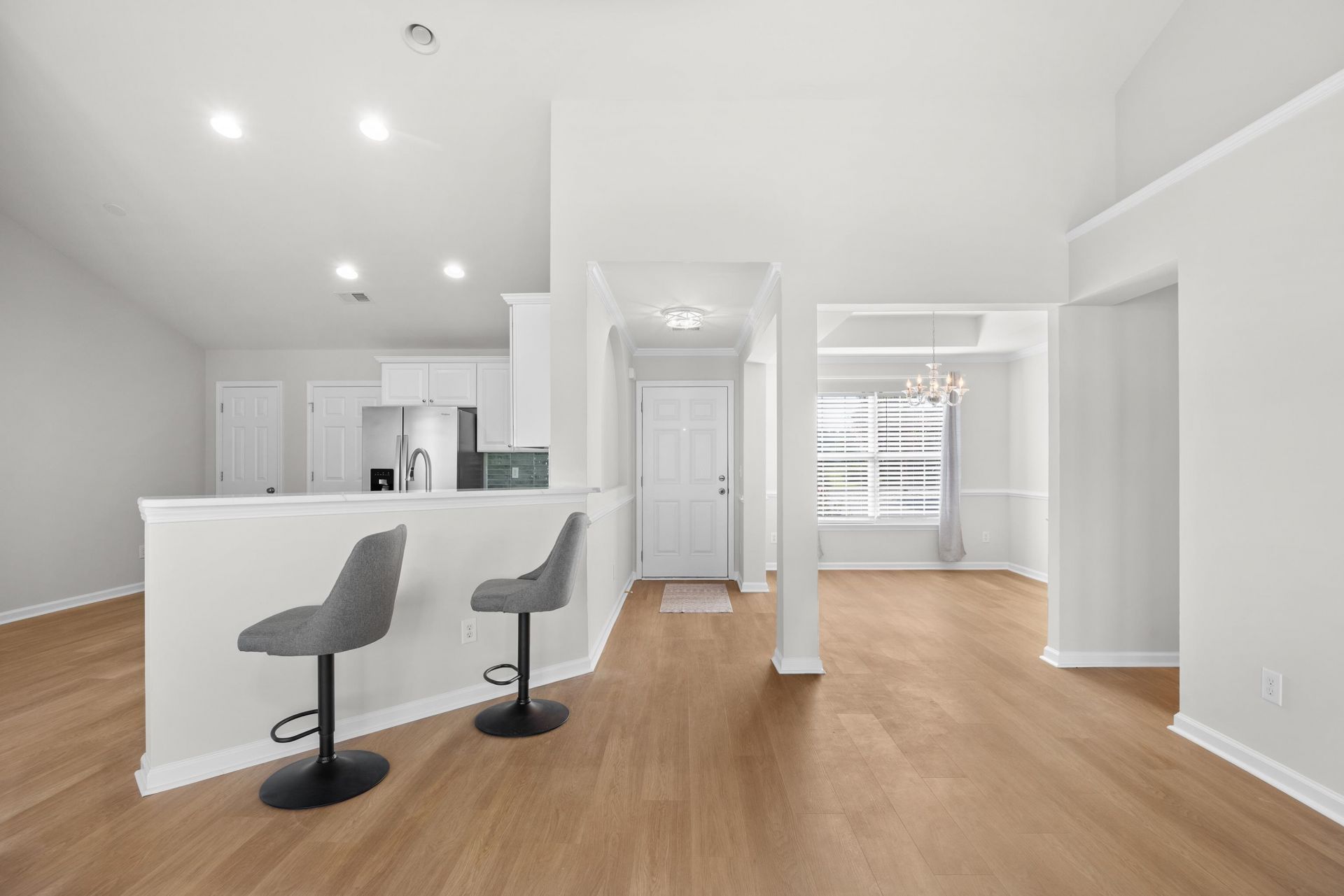 1016 Castle Rock Ct. Photo 11