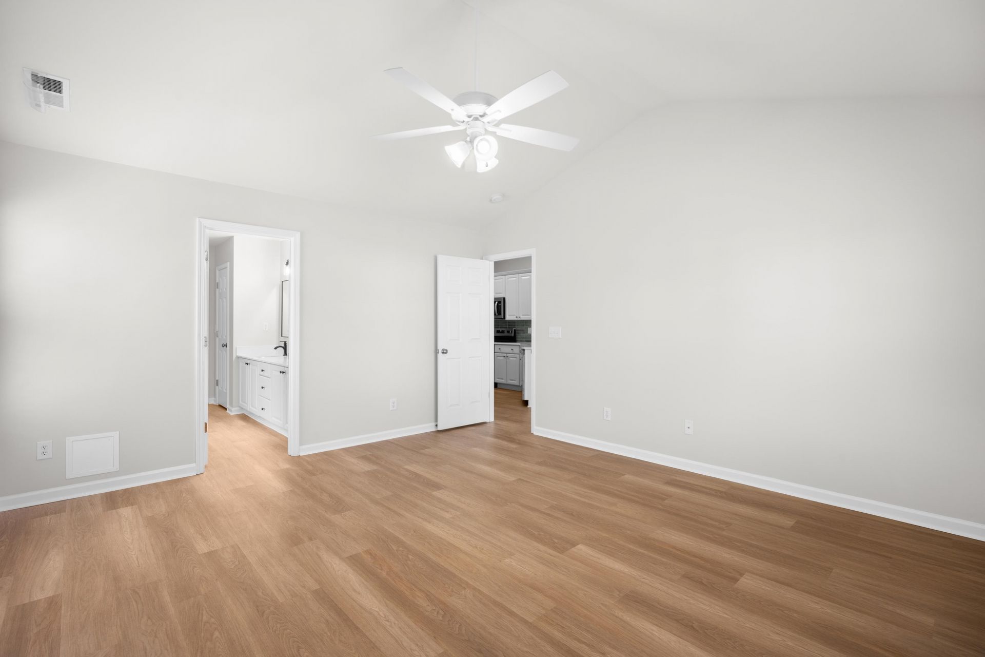 1016 Castle Rock Ct. Photo 20