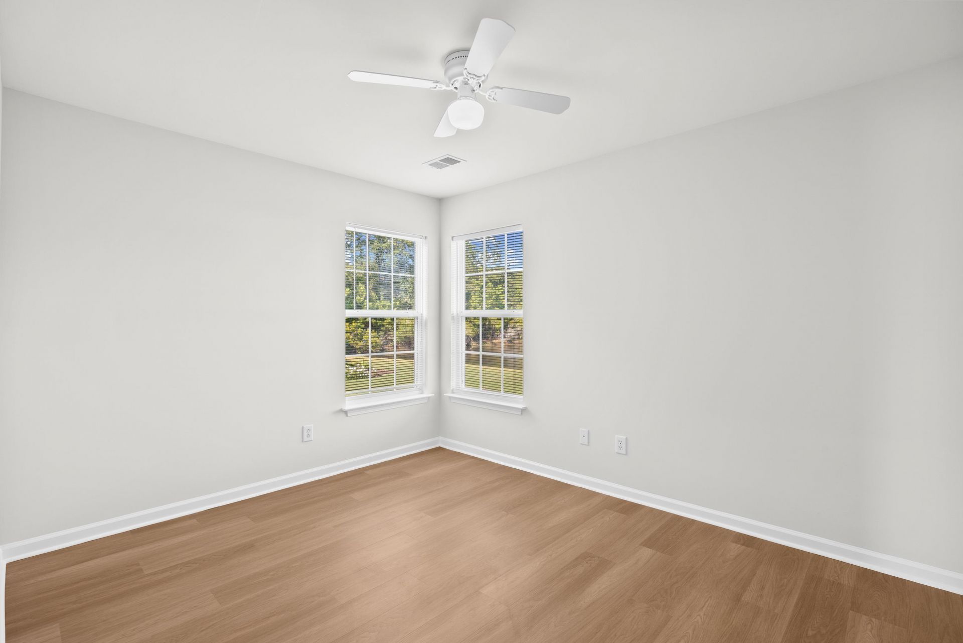 1016 Castle Rock Ct. Photo 29