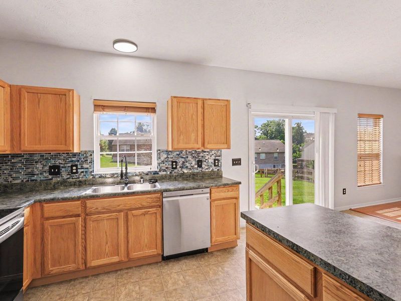 11412 Gold Cup Court, Walton, KY 41094 Photo 3