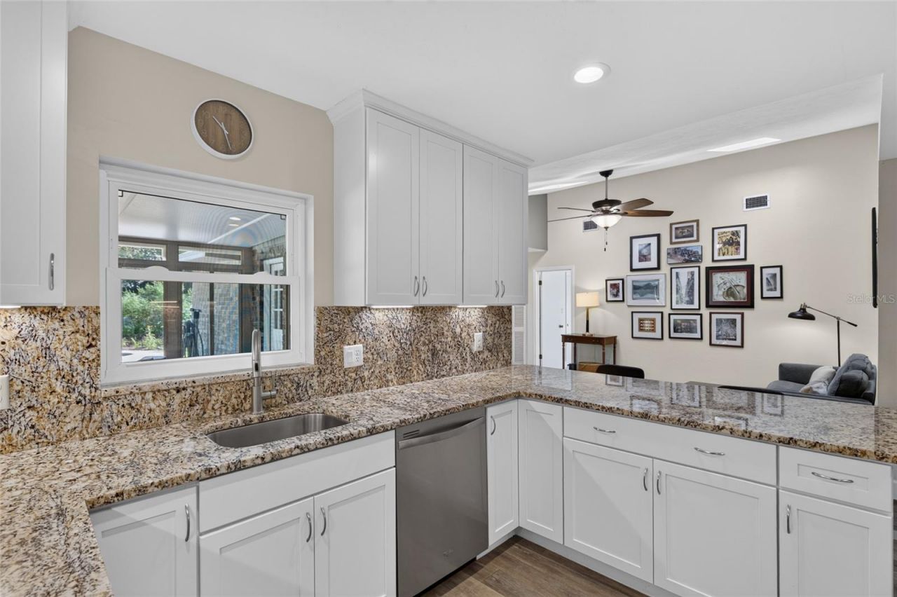 2522 NW 27th Place, Gainesville, FL 32605 Photo
