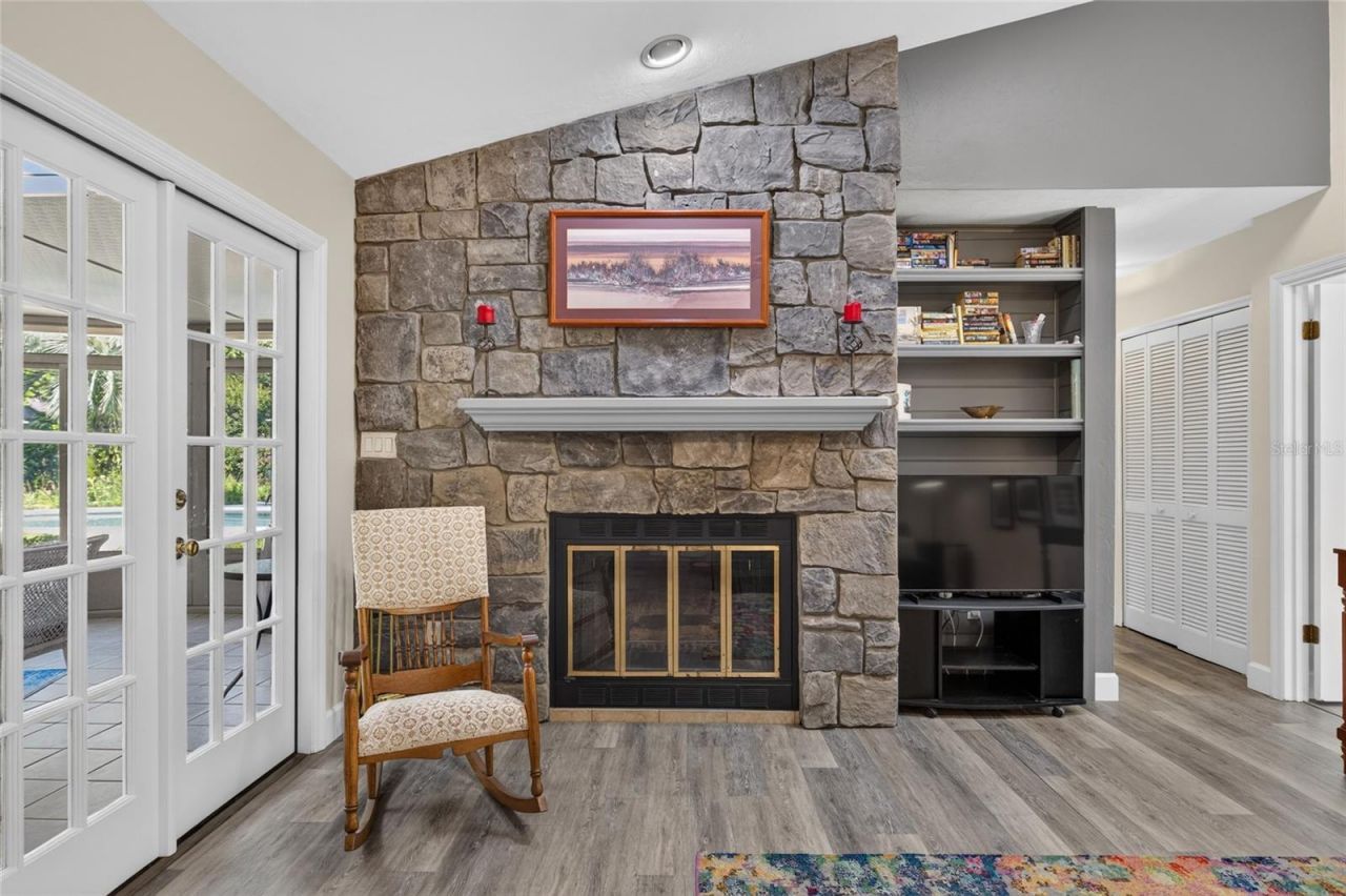 2522 NW 27th Place, Gainesville, FL 32605 Photo