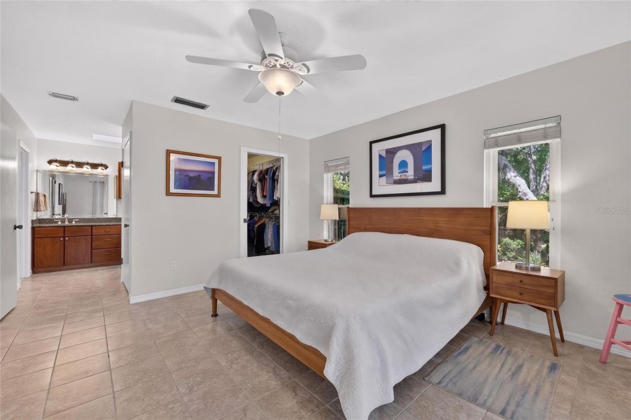 2522 NW 27th Place, Gainesville, FL 32605 Photo