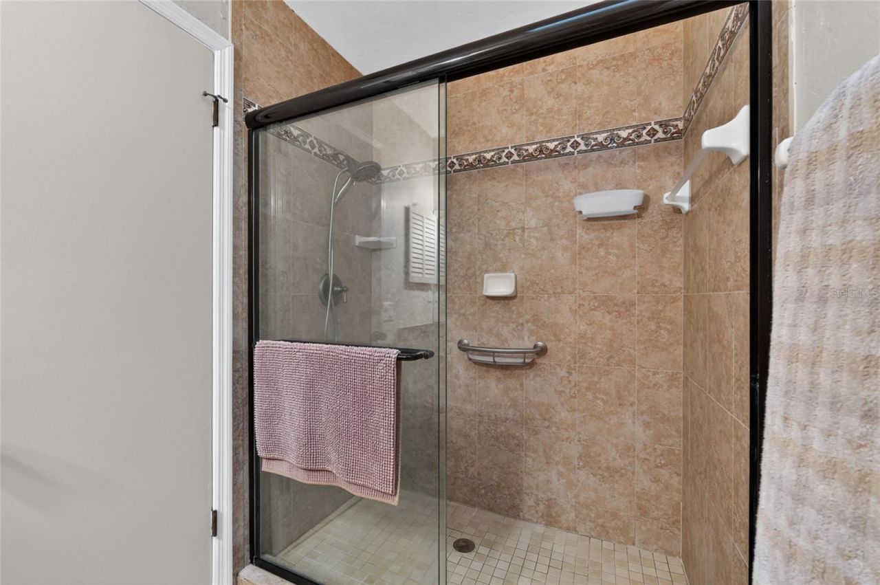 2522 NW 27th Place, Gainesville, FL 32605 Photo