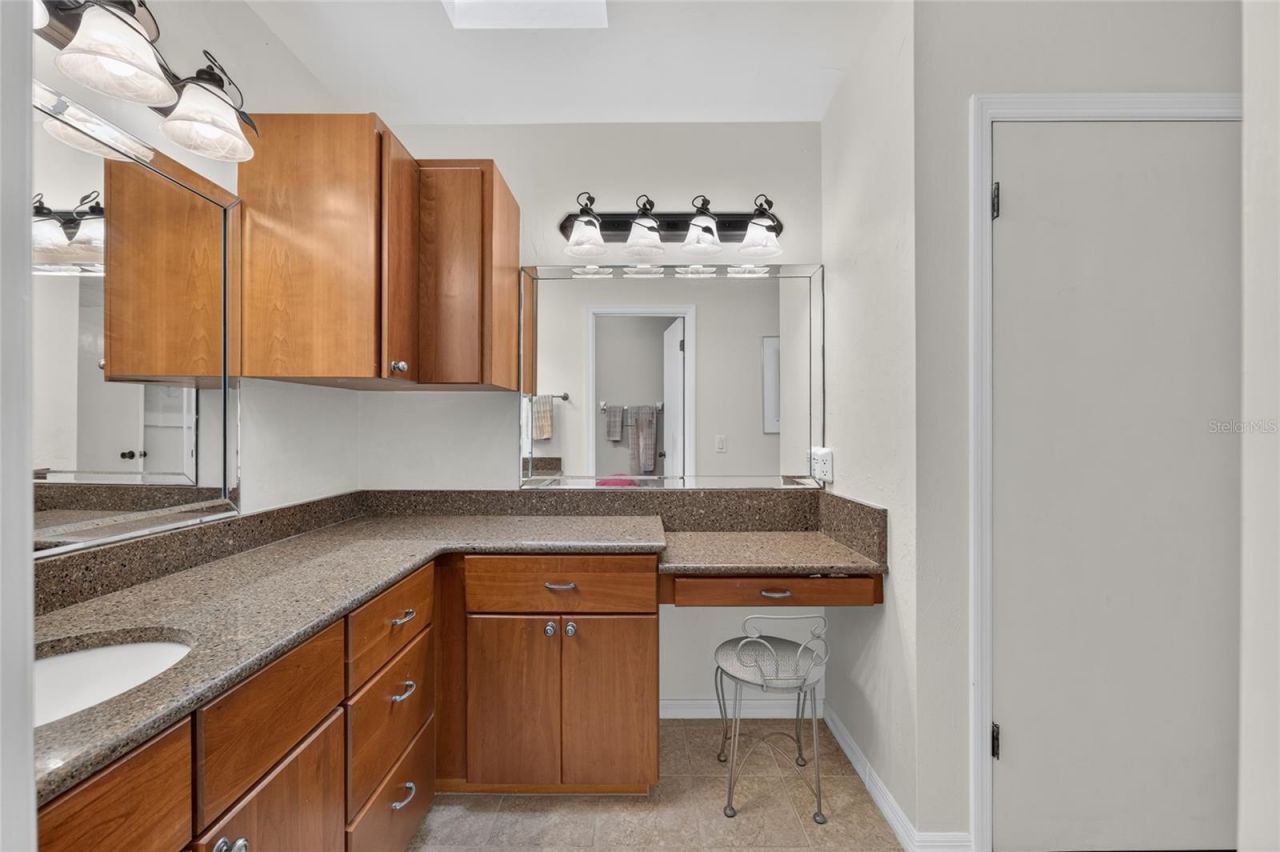 2522 NW 27th Place, Gainesville, FL 32605 Photo