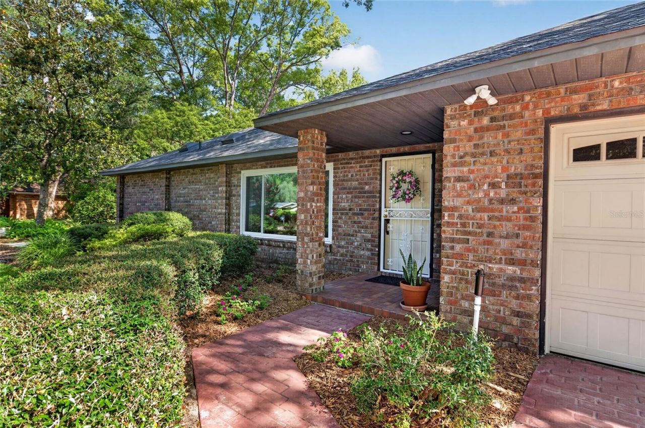 2522 NW 27th Place, Gainesville, FL 32605 Photo