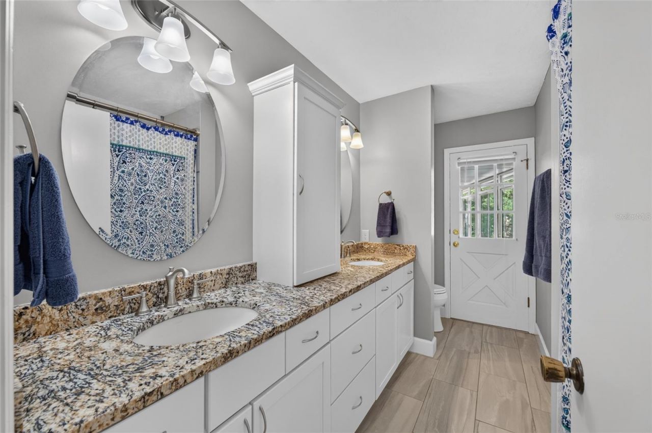 2522 NW 27th Place, Gainesville, FL 32605 Photo