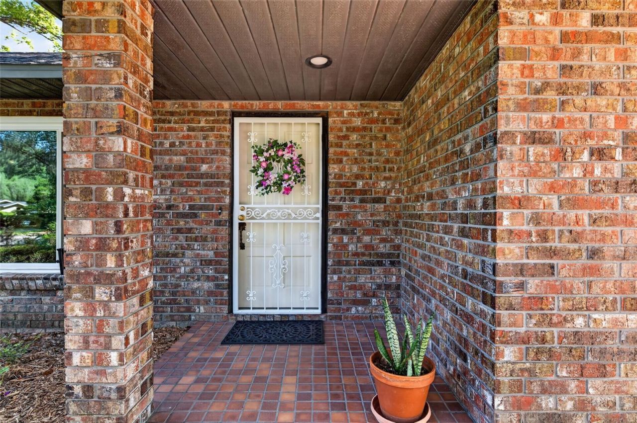 2522 NW 27th Place, Gainesville, FL 32605 Photo