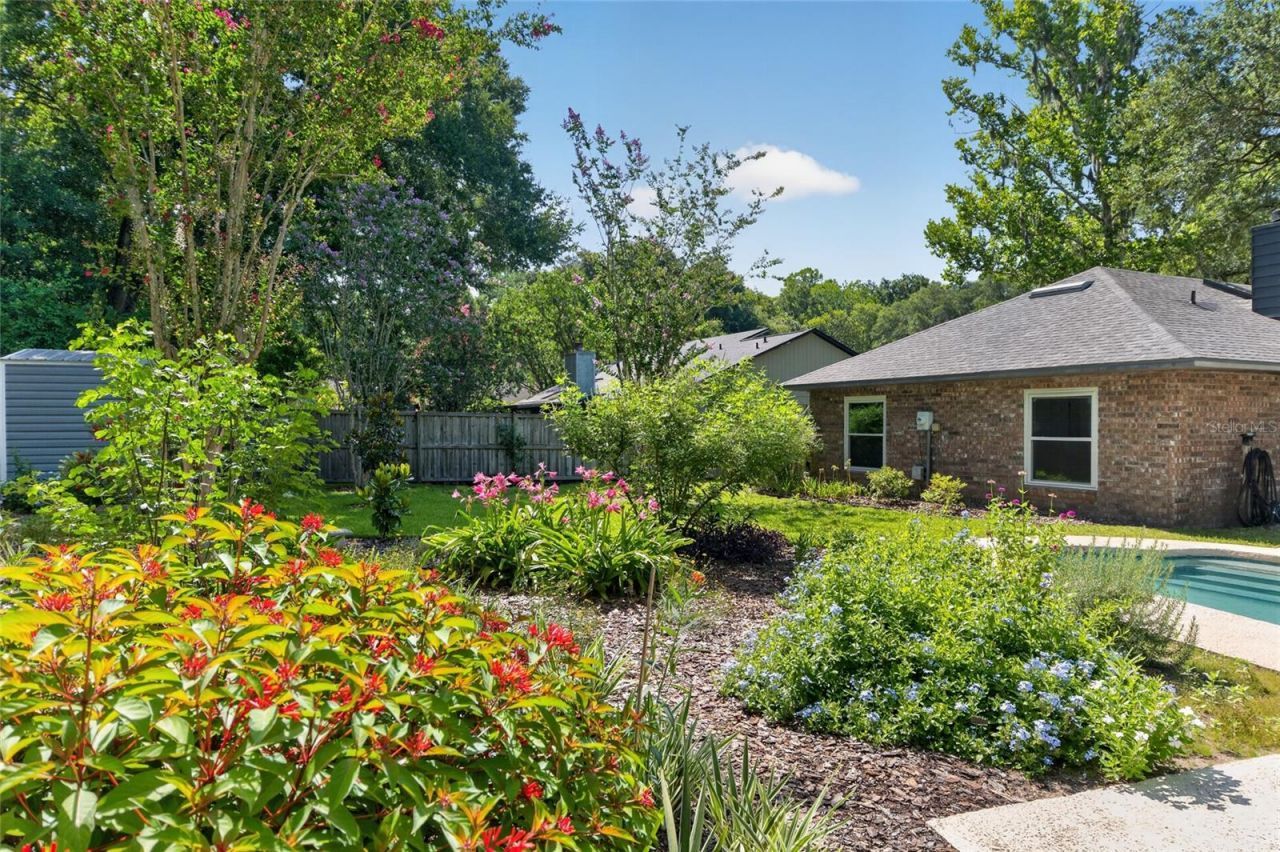 2522 NW 27th Place, Gainesville, FL 32605 Photo