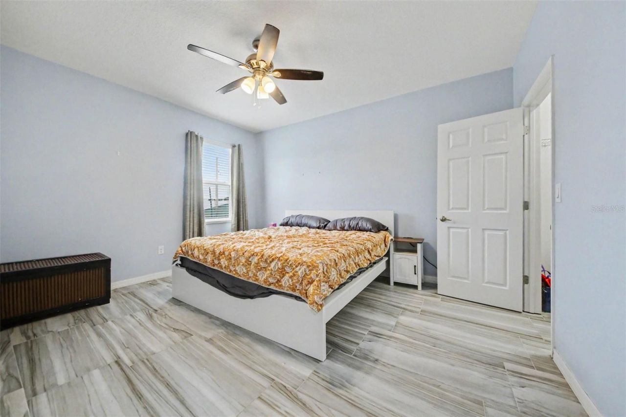 1374 Merion Drive , Mount Dora, FL 32757 Photo