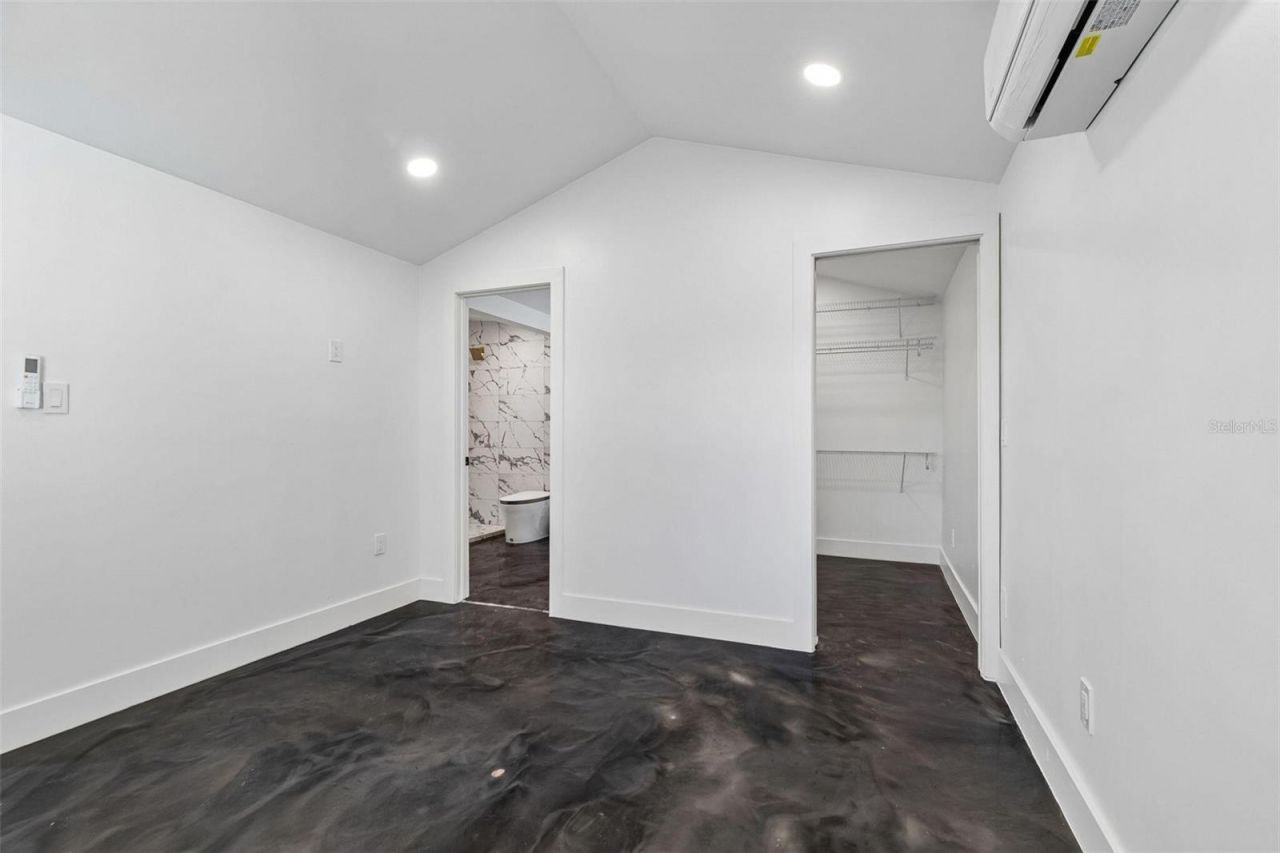 4125 Grove, Saint Petersburg, FL 33705 Photo