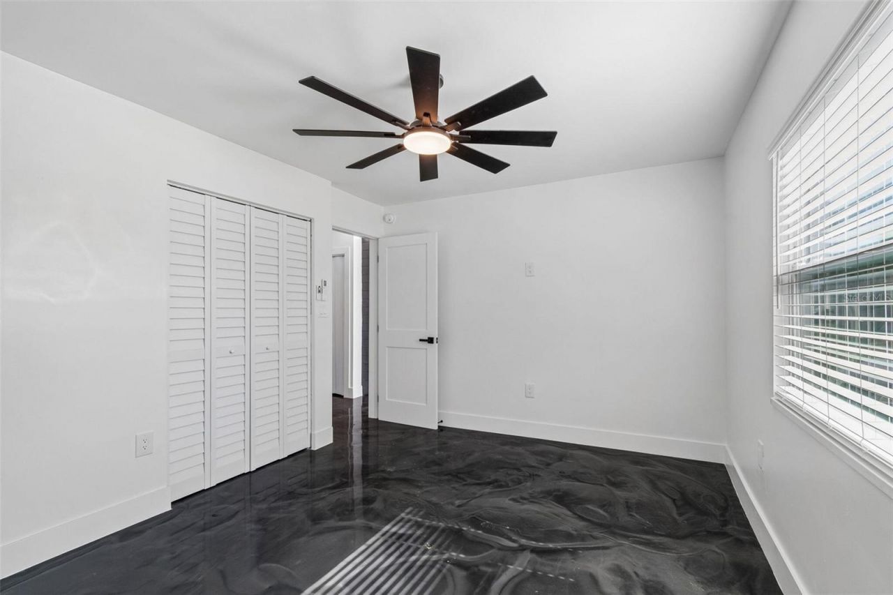 4125 Grove, Saint Petersburg, FL 33705 Photo