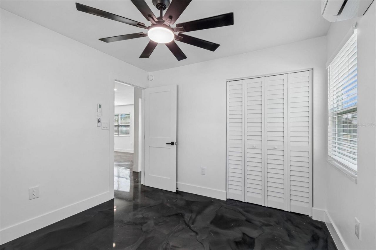 4125 Grove, Saint Petersburg, FL 33705 Photo