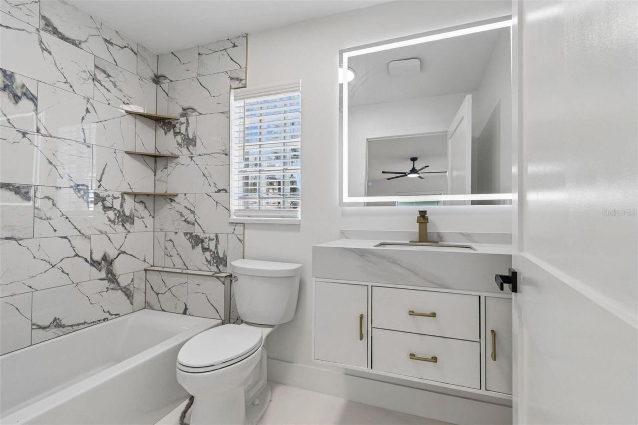 4125 Grove, Saint Petersburg, FL 33705 Photo