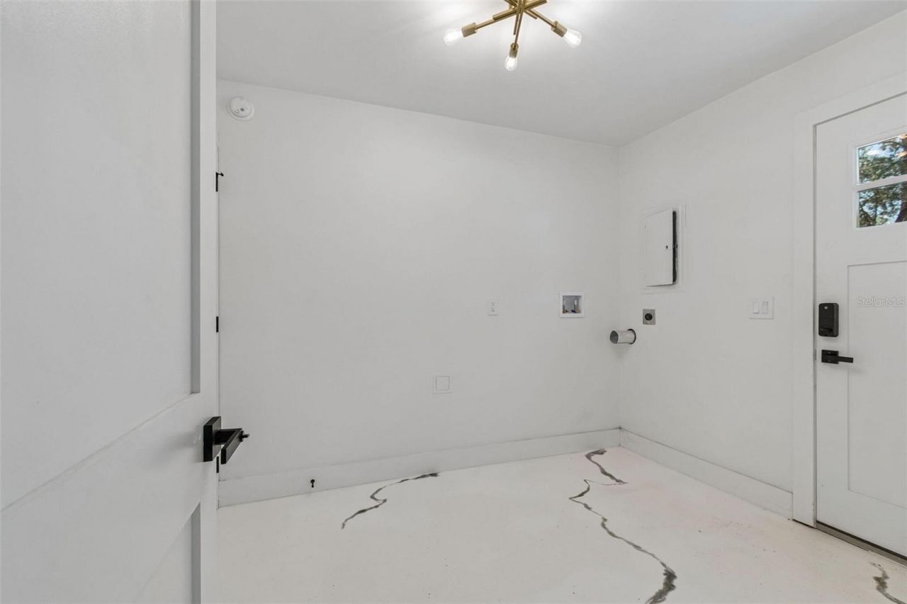 4125 Grove, Saint Petersburg, FL 33705 Photo