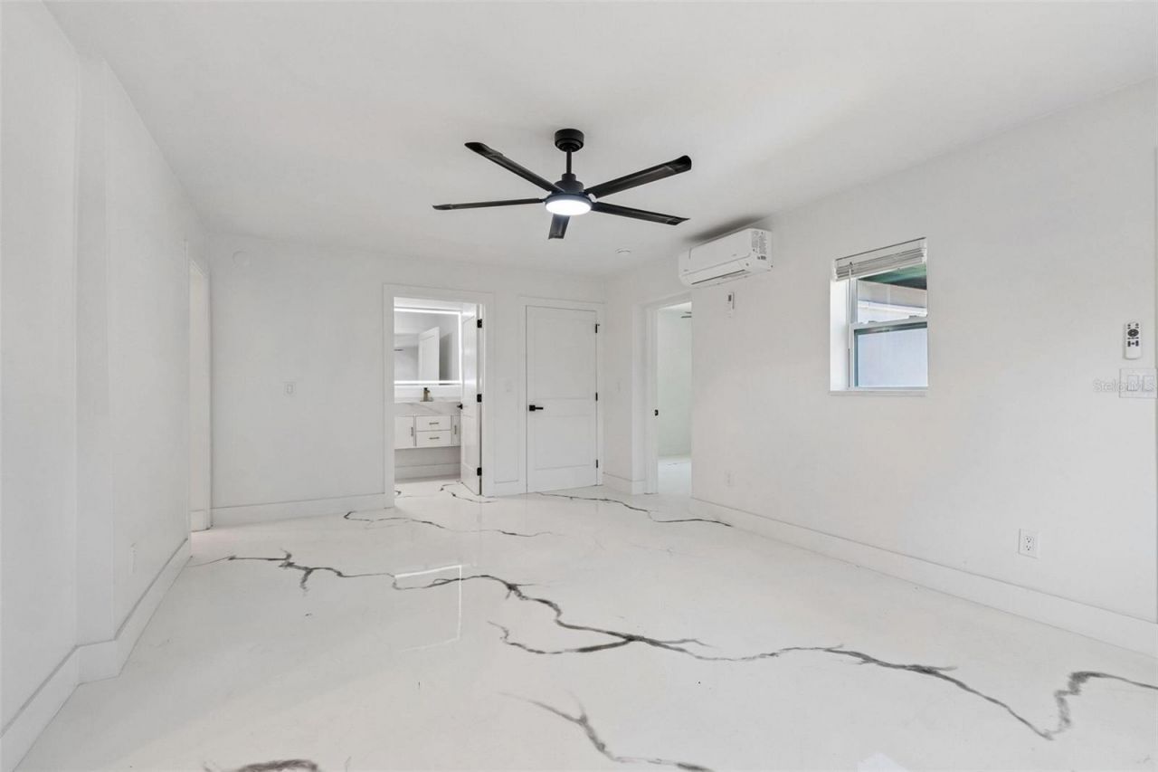 4125 Grove, Saint Petersburg, FL 33705 Photo