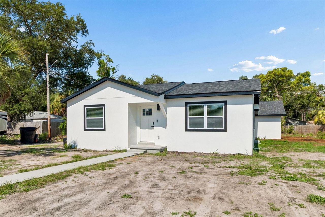 4125 Grove, Saint Petersburg, FL 33705 Photo