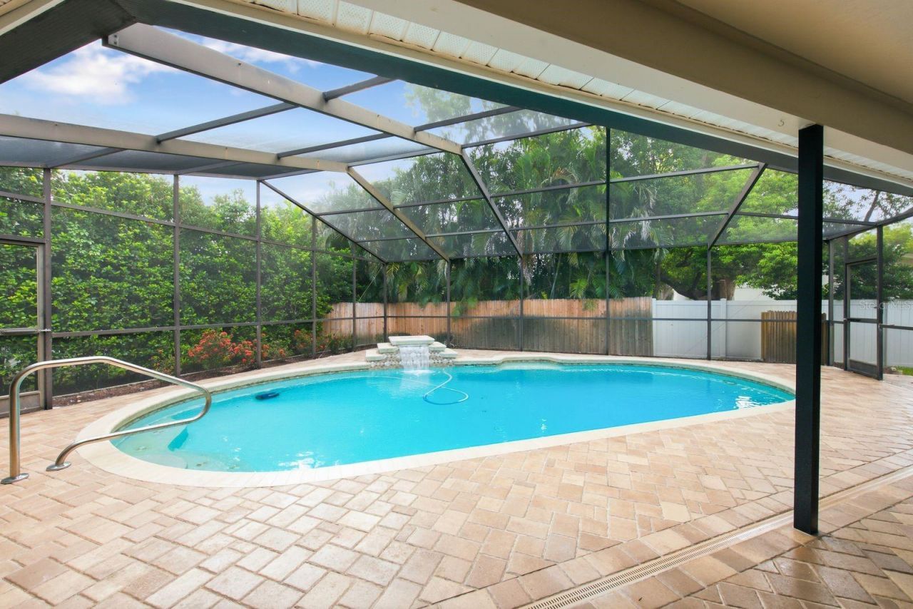 3175 Sandy Ridge Drive , Clearwater, FL 33761 Photo