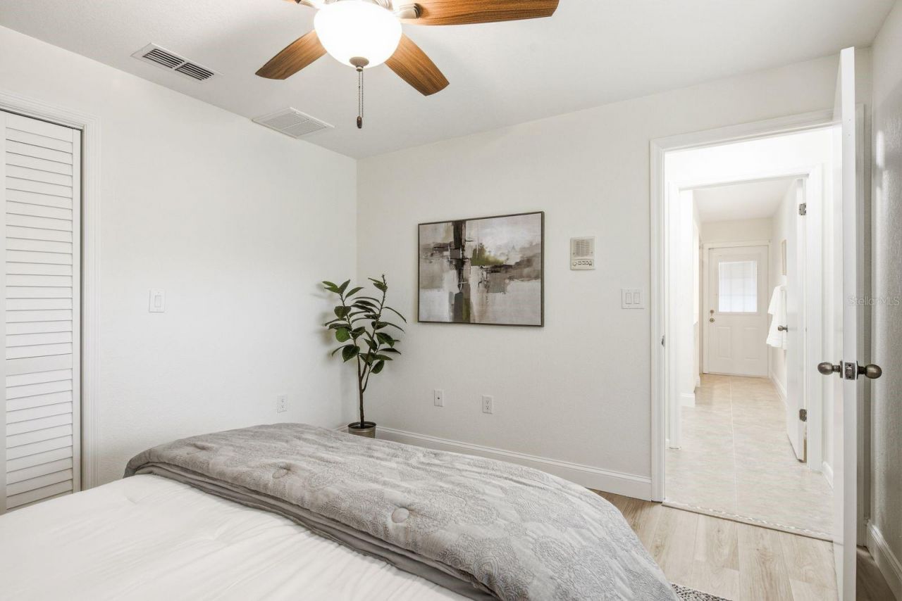 3175 Sandy Ridge Drive , Clearwater, FL 33761 Photo