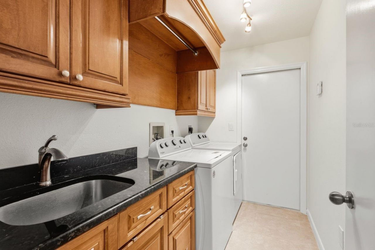 3175 Sandy Ridge Drive , Clearwater, FL 33761 Photo