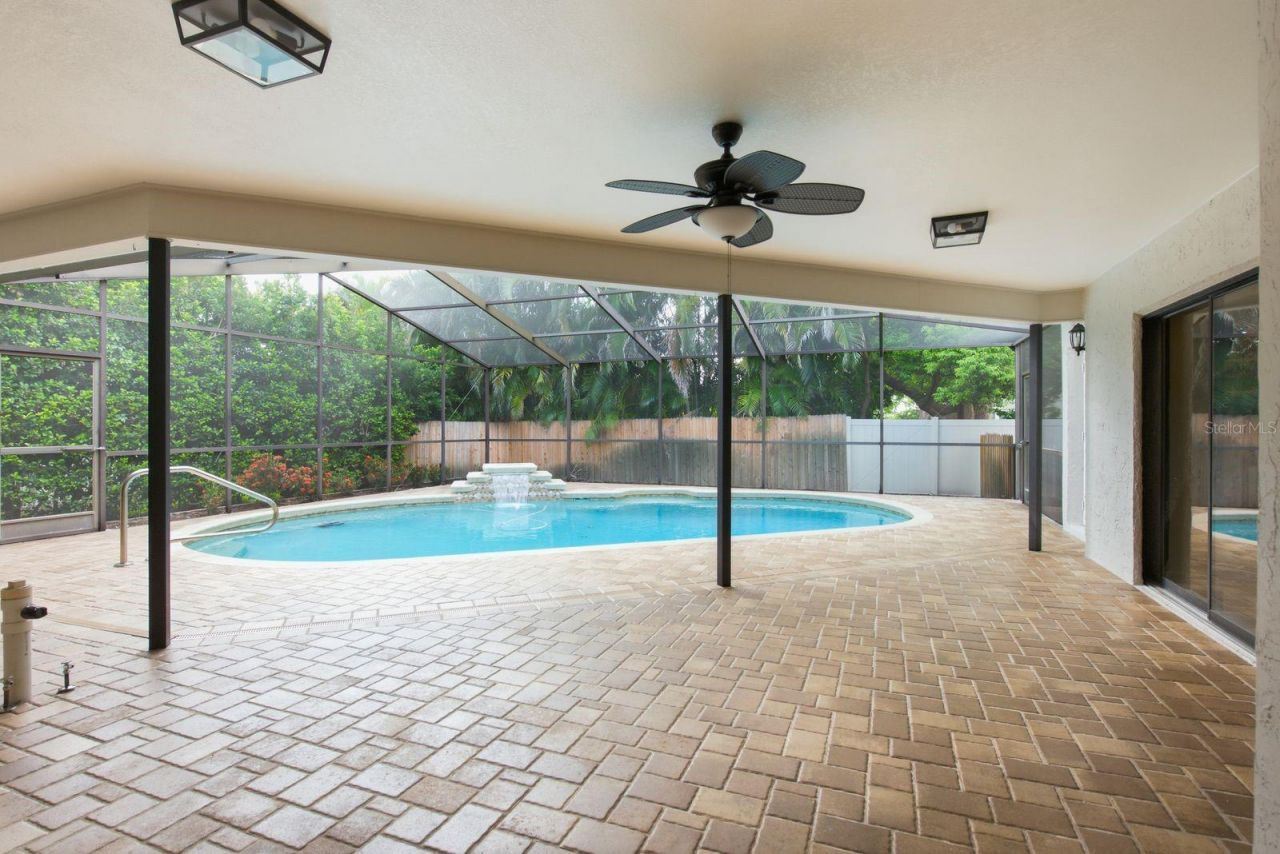 3175 Sandy Ridge Drive , Clearwater, FL 33761 Photo