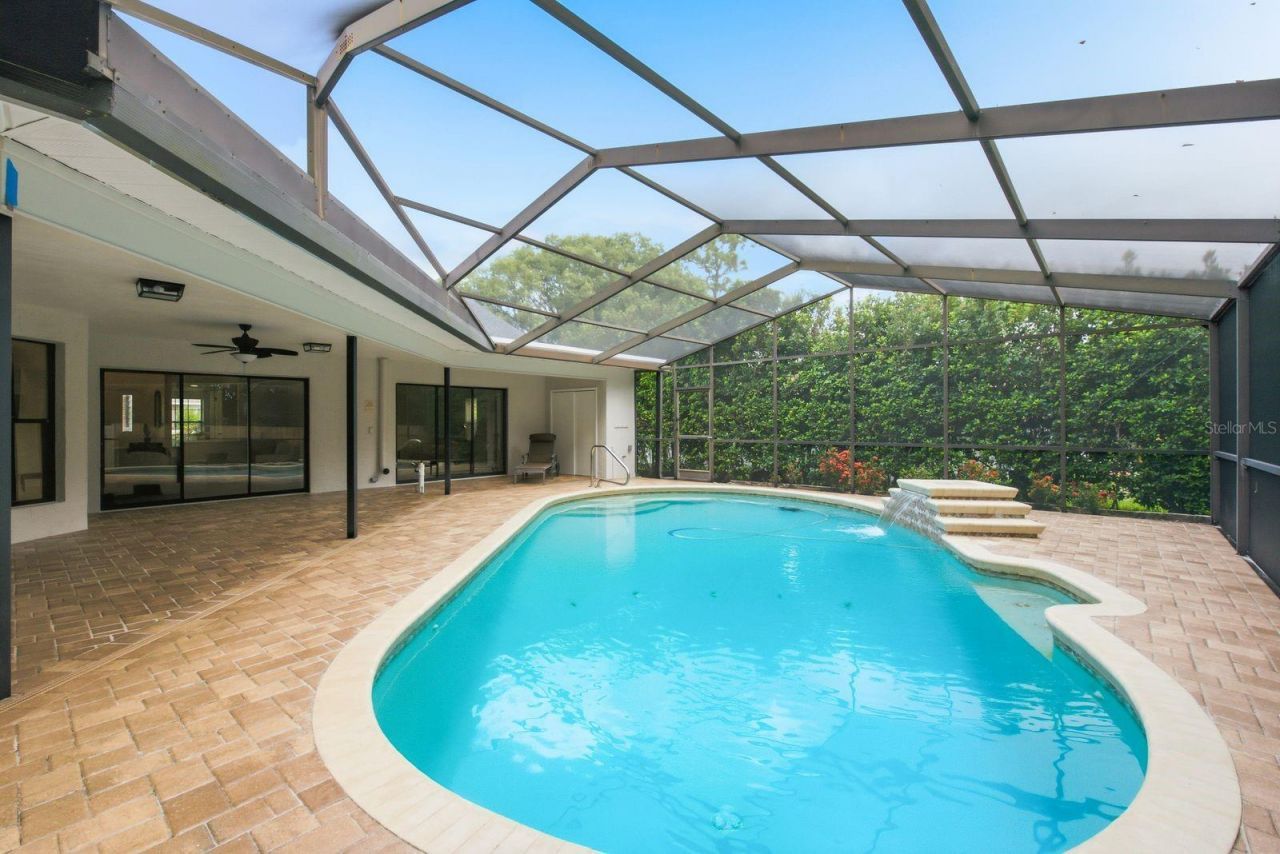 3175 Sandy Ridge Drive , Clearwater, FL 33761 Photo