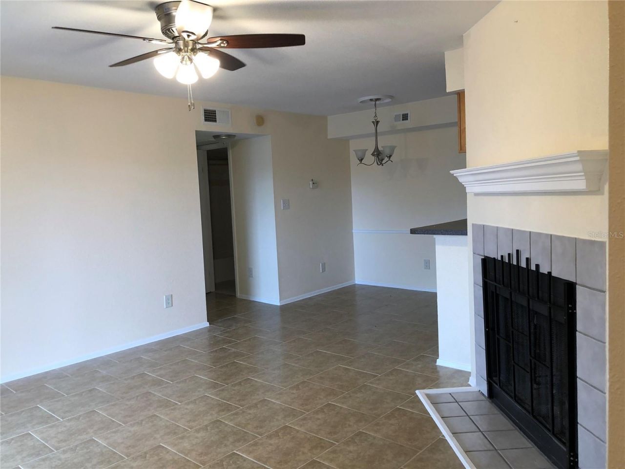 9100 Dr Martin Luther King Jr Street N, Unit 202, Saint Petersburg, FL 33702 Photo