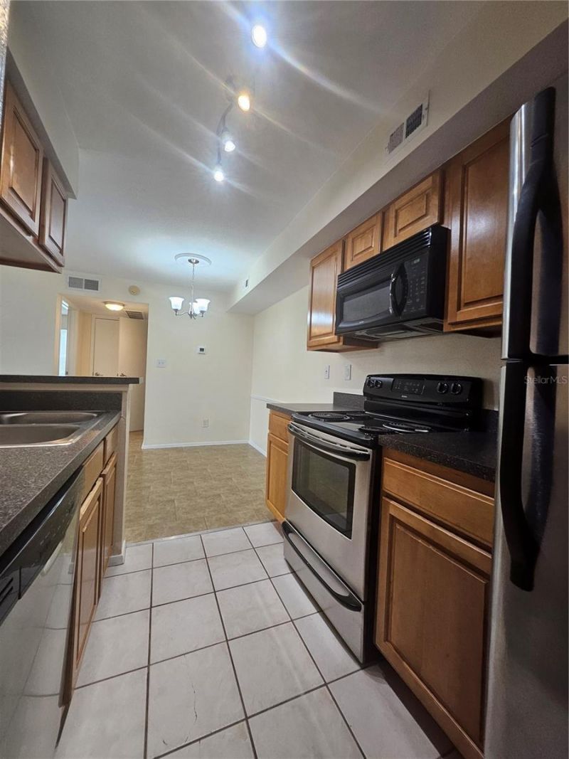 9100 Dr Martin Luther King Jr Street N, Unit 202, Saint Petersburg, FL 33702 Photo