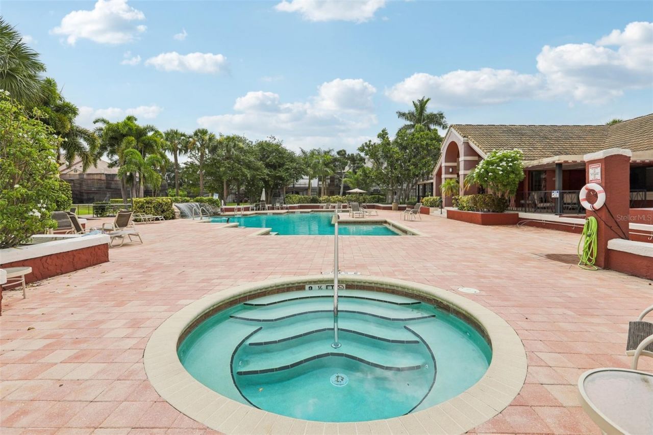10263 Gandy Boulevard N, Unit 2416, Saint Petersburg, FL 33702 Photo