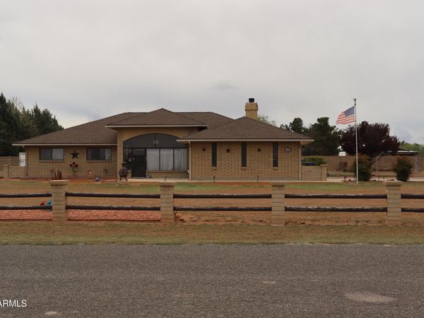 1375 E NEW YORK Place, Chino Valley, AZ 86323