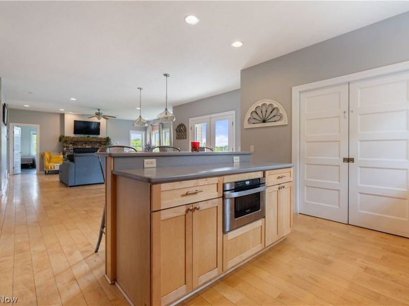 3990 Smith Kramer Street NE, Hartville, OH 44632 Photo 13