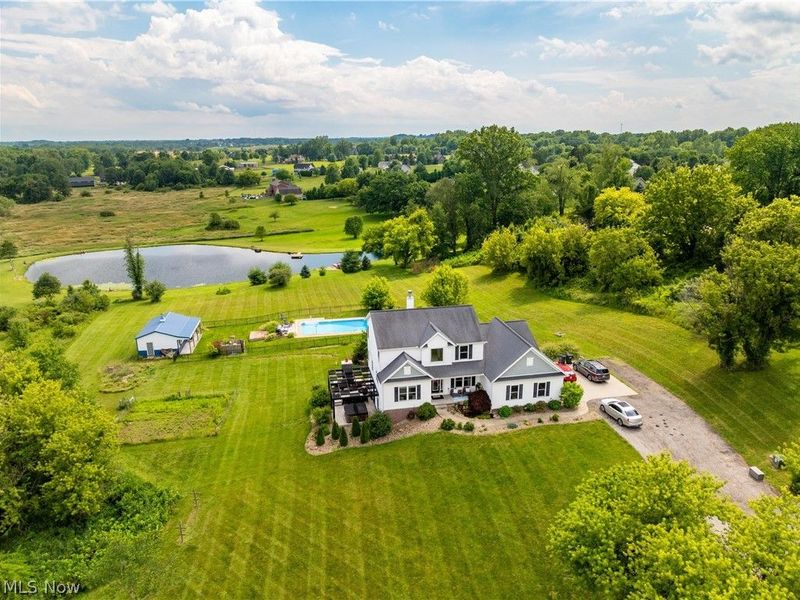 3990 Smith Kramer Street NE, Hartville, OH 44632 Photo 48