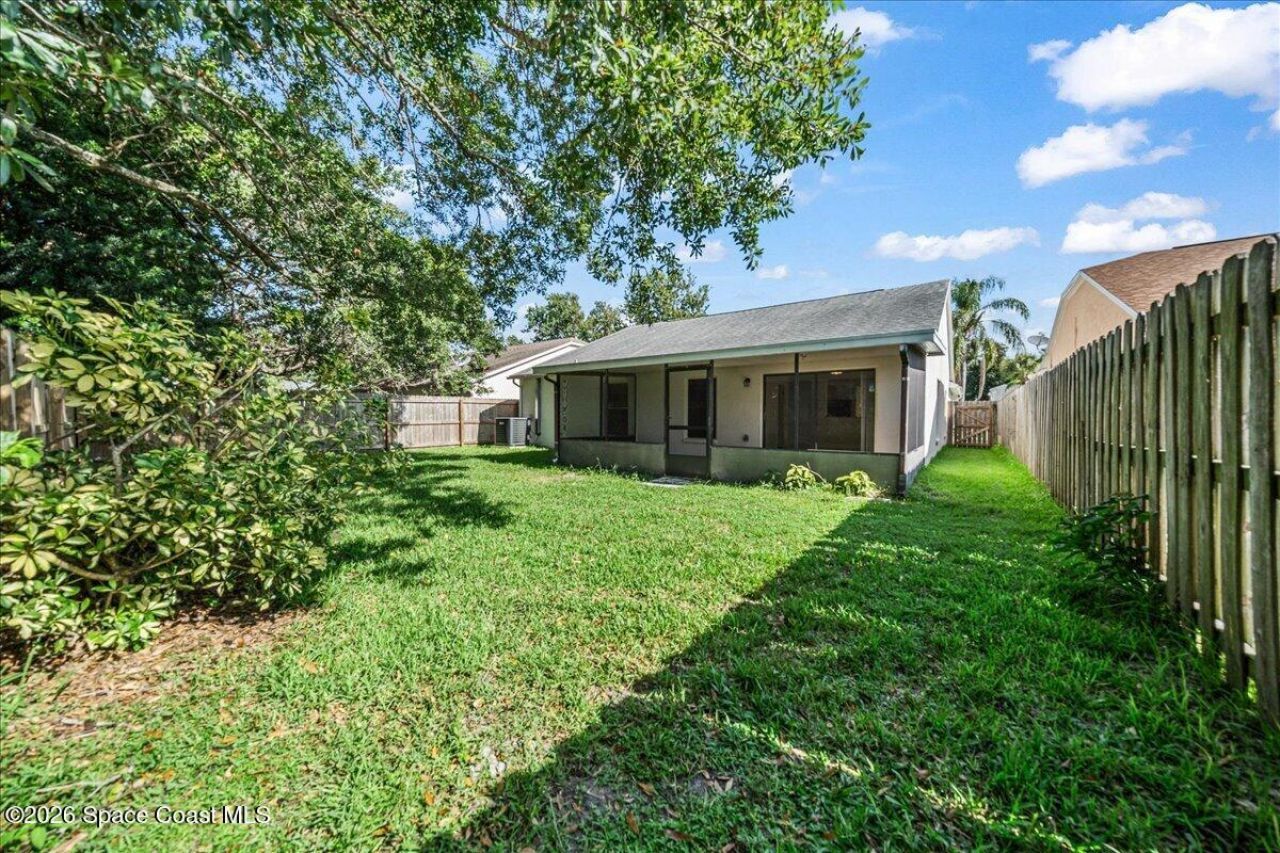 1839 Clover Circle , Melbourne, FL 32935 Photo