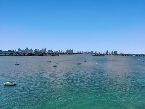 1100 West Ave , Unit 1024, Miami Beach, FL 33139