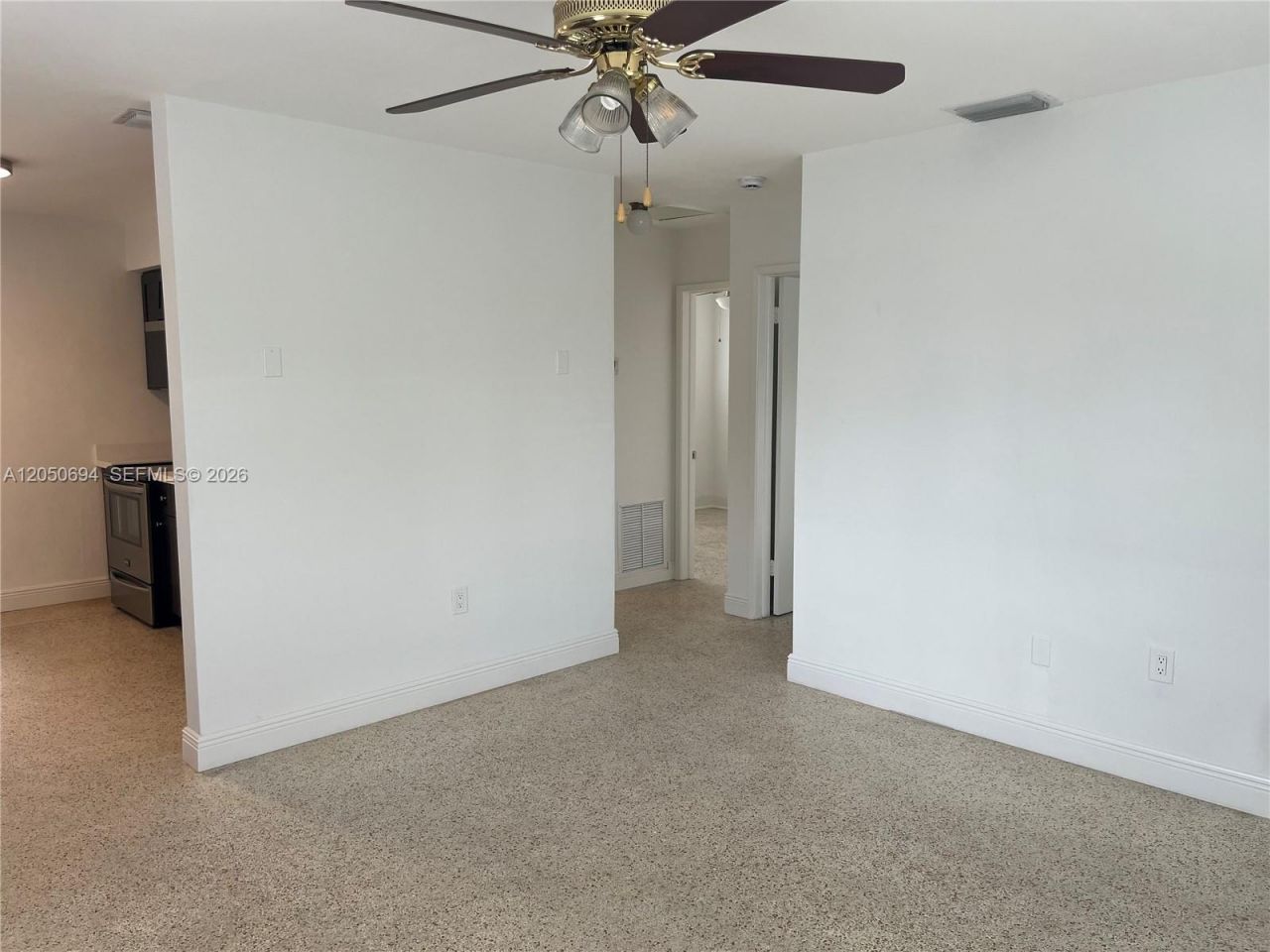 90 E 15th St , Unit 1, Hialeah, FL 33010 Photo