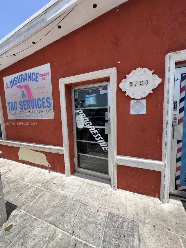 5720 W Hallandale Beach Blvd, West Park, FL 33023 Photo